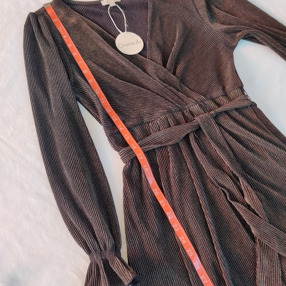 Chenault Long Sleeve Dress large - Picture 9 of 10